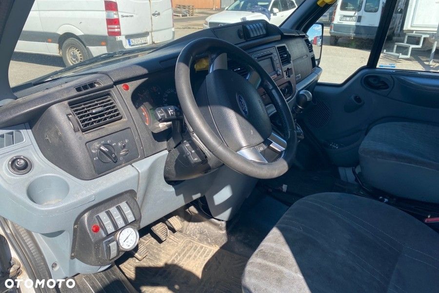 FORD Transit 2.2 TDCi 330 - Minibuss - Dla inwalidów - Pneumatyka - Rampa - 8