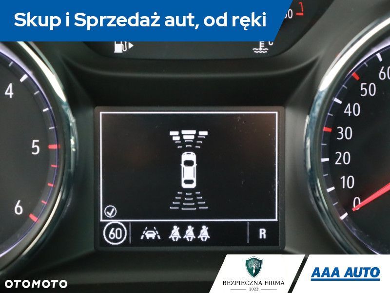 Opel Insignia - 15