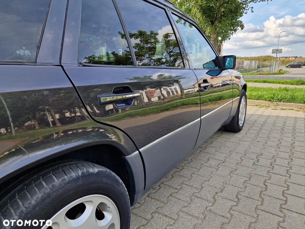 Mercedes-Benz W124 (1984-1993) - 5
