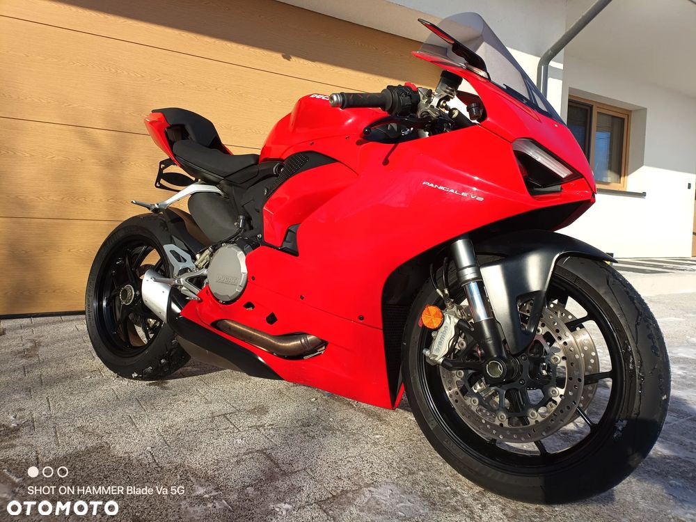 Ducati Panigale V2 - 2