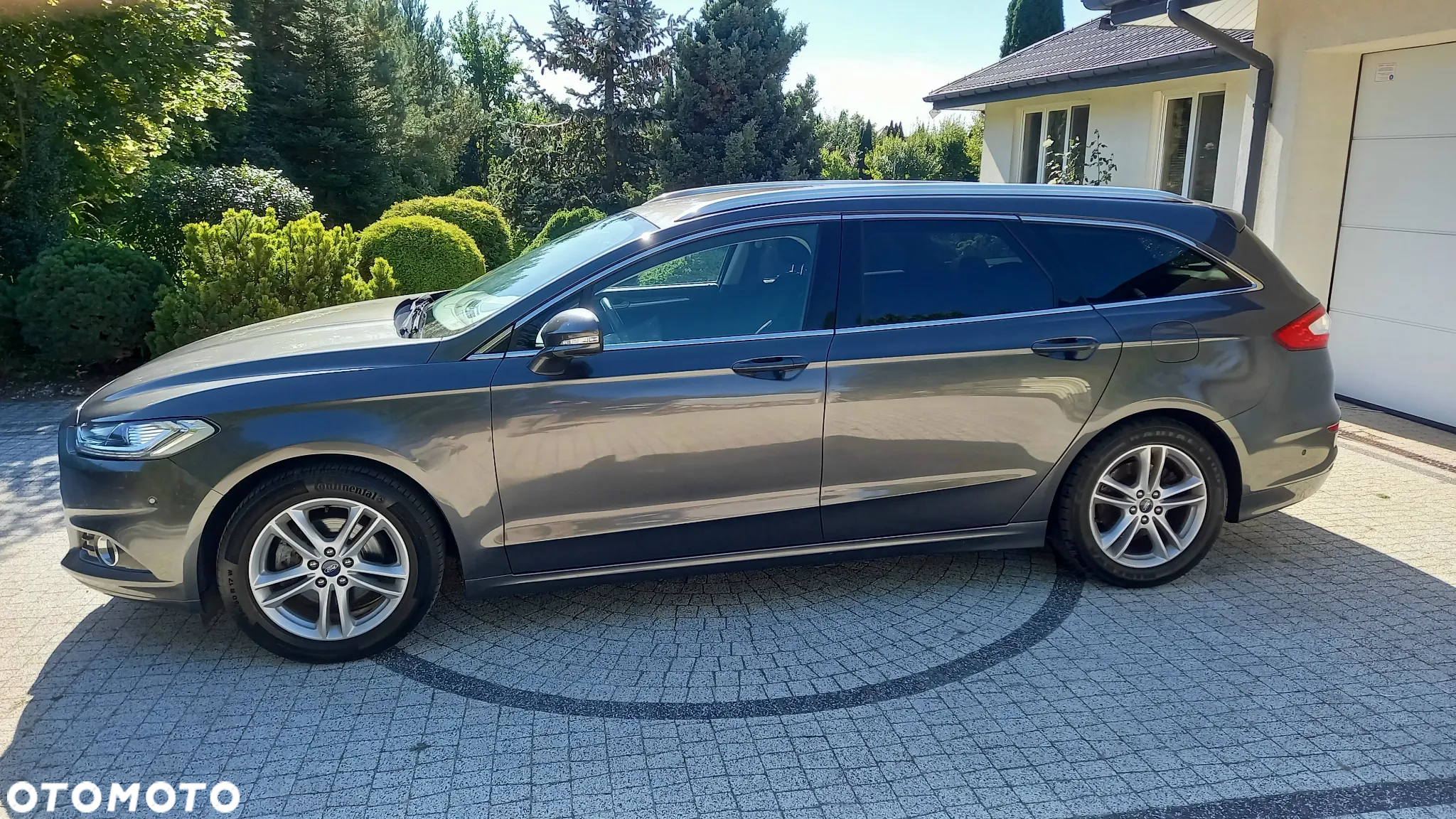 Ford Mondeo - 14