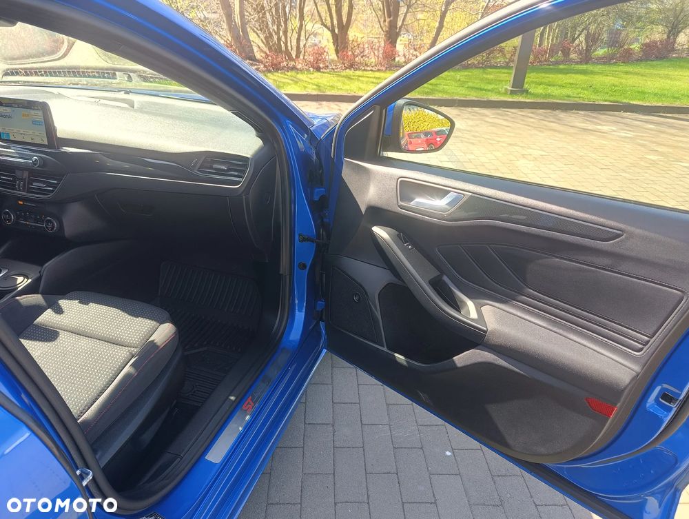 Ford Focus SW 2.0 EcoBlue ST-Line Business - 15