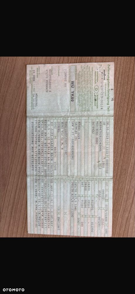 Mercedes-Benz 10.230 - 4
