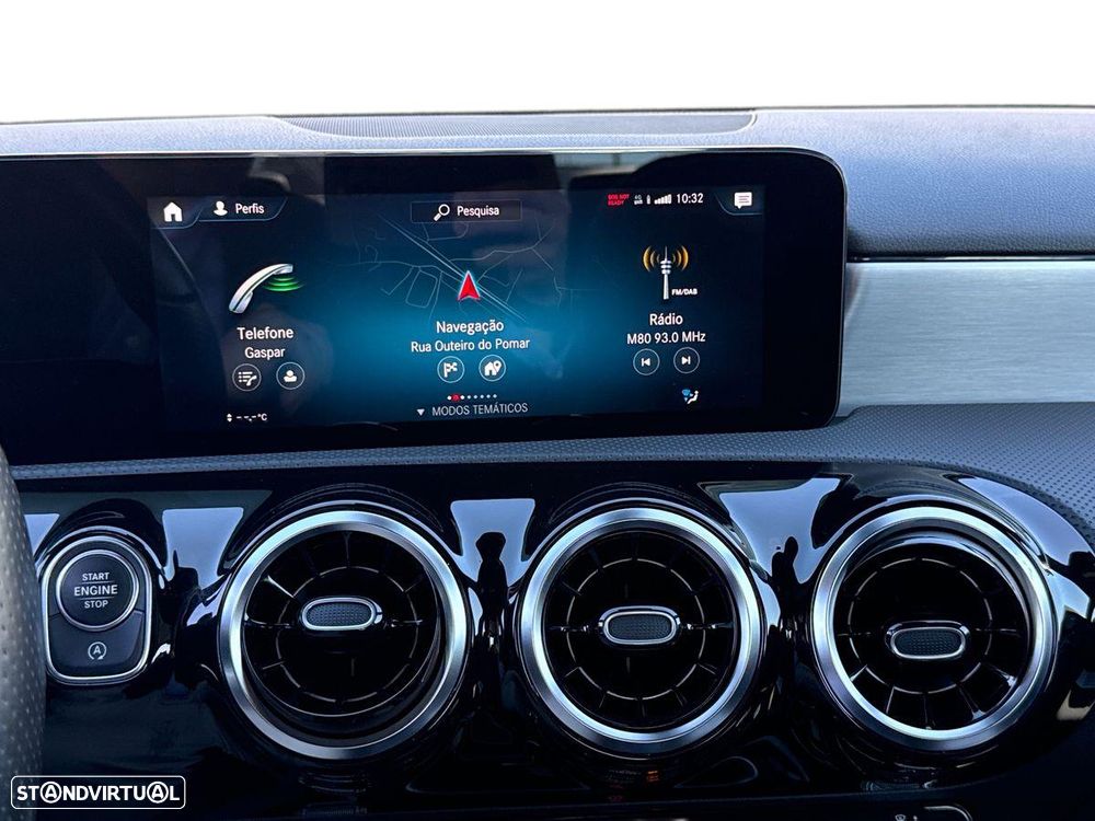 Mercedes-Benz A 180 d AMG Line - 18