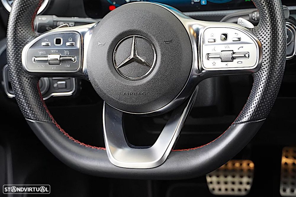 Mercedes-Benz A 250 e AMG Line - 30