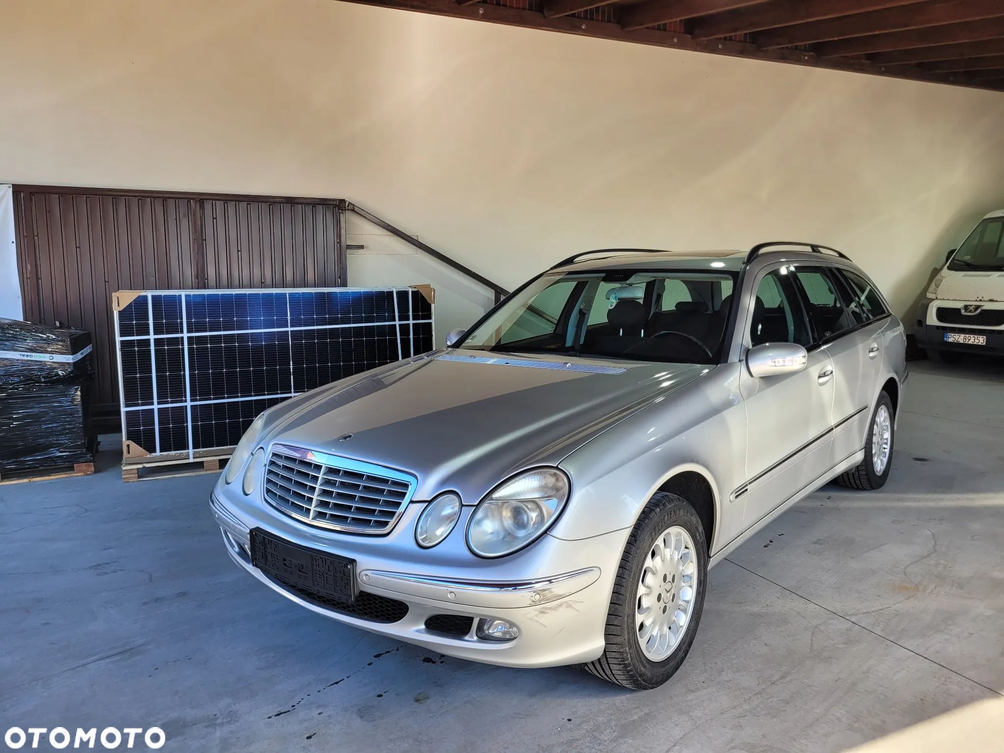 Mercedes-Benz Klasa E 200 T Kompressor Automatik Elegance - 1
