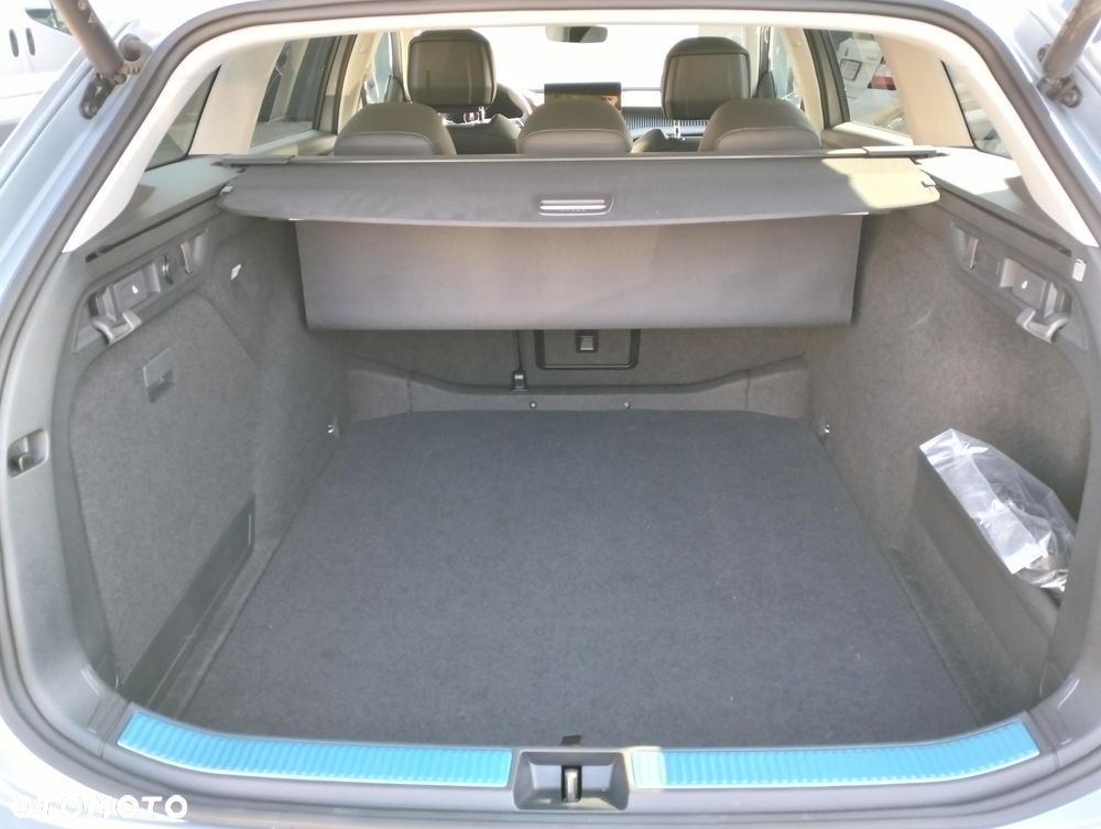 Skoda Superb 2.0 TDI SCR 4x4 L&K DSG - 21
