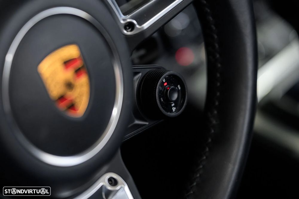 Porsche 911 (991) Carrera 2 S PDK - 25