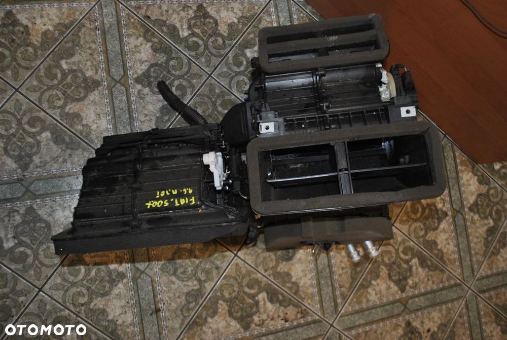 Nagrzewnica Fiat 500X - 1