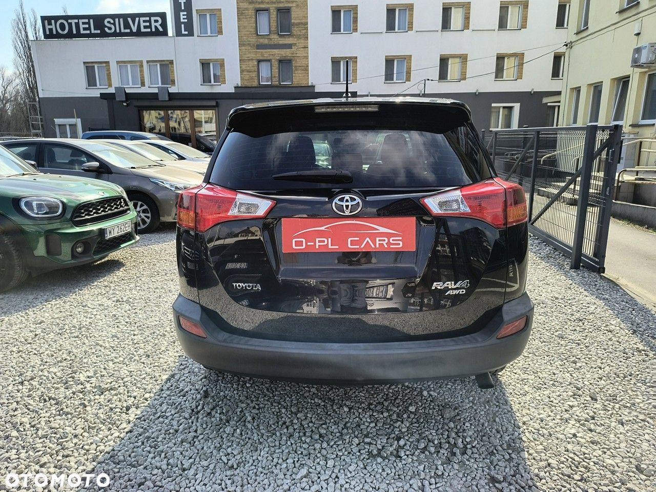 Toyota RAV4 - 6