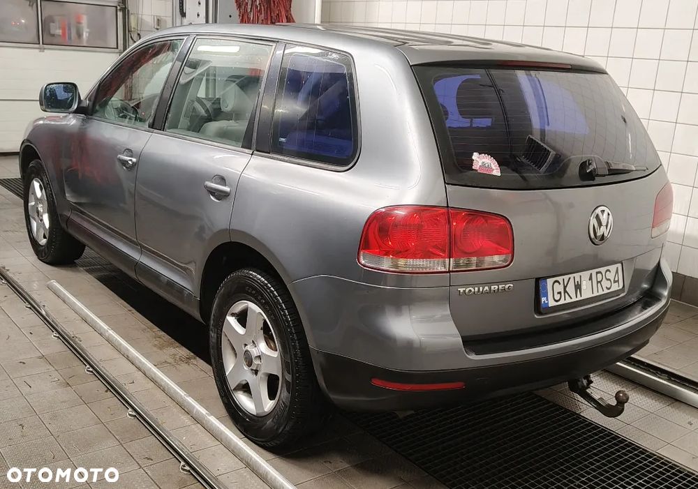 Volkswagen Touareg 2.5 R5 TDI Tiptr - 4