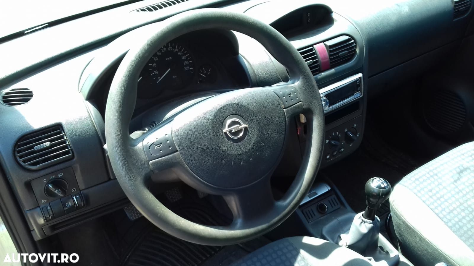Dezmembrari  Opel CORSA C  2000  > 2009 1.0 Benzina - 3
