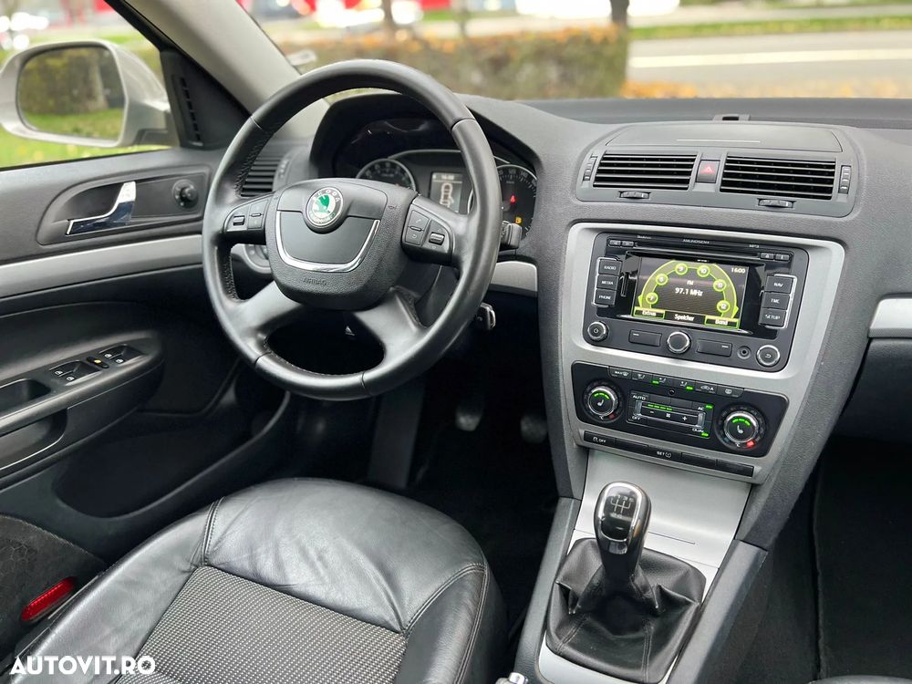 Skoda Octavia 1.6 TDI (Green tec) Ambition - 14