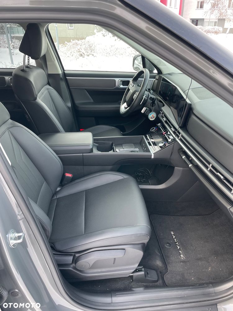 Hyundai Santa Fe - 9