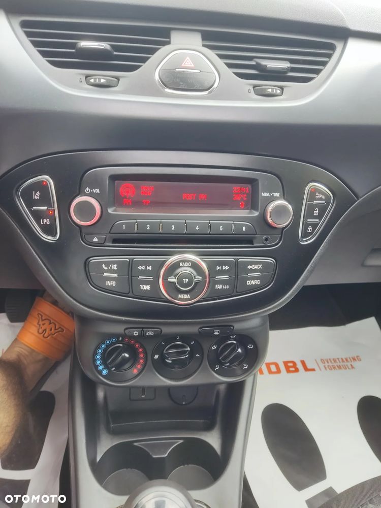 Opel Corsa 1.4 Cosmo S&S - 25