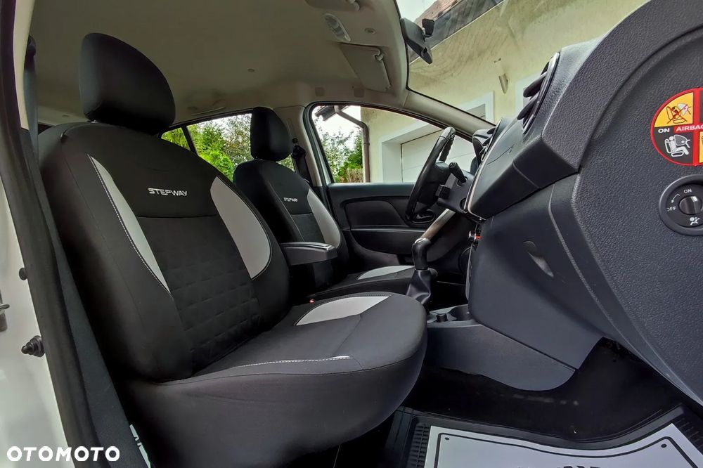 Dacia Sandero Stepway TCe 90 Prestige - 16