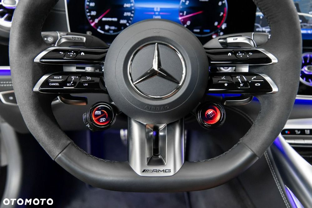 Mercedes-Benz AMG GT - 34