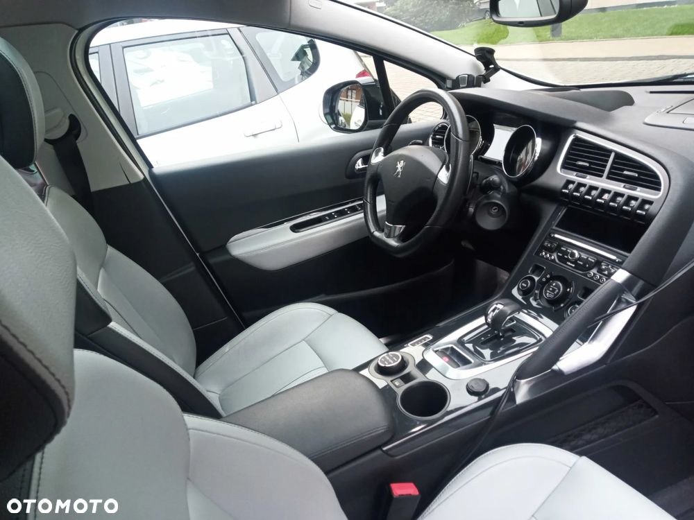 Peugeot 3008 2.0 HDi Active - 10