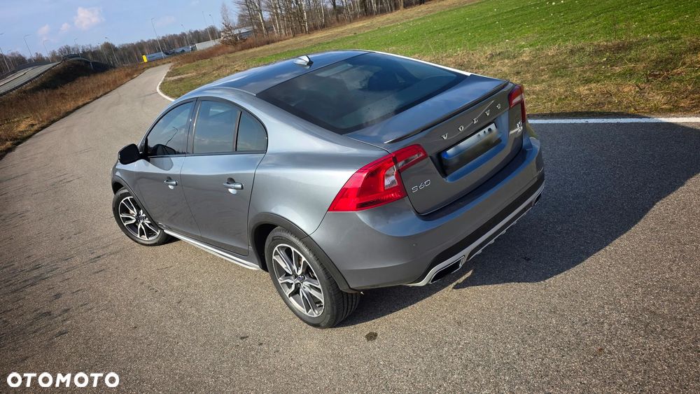 Volvo S60 - 13