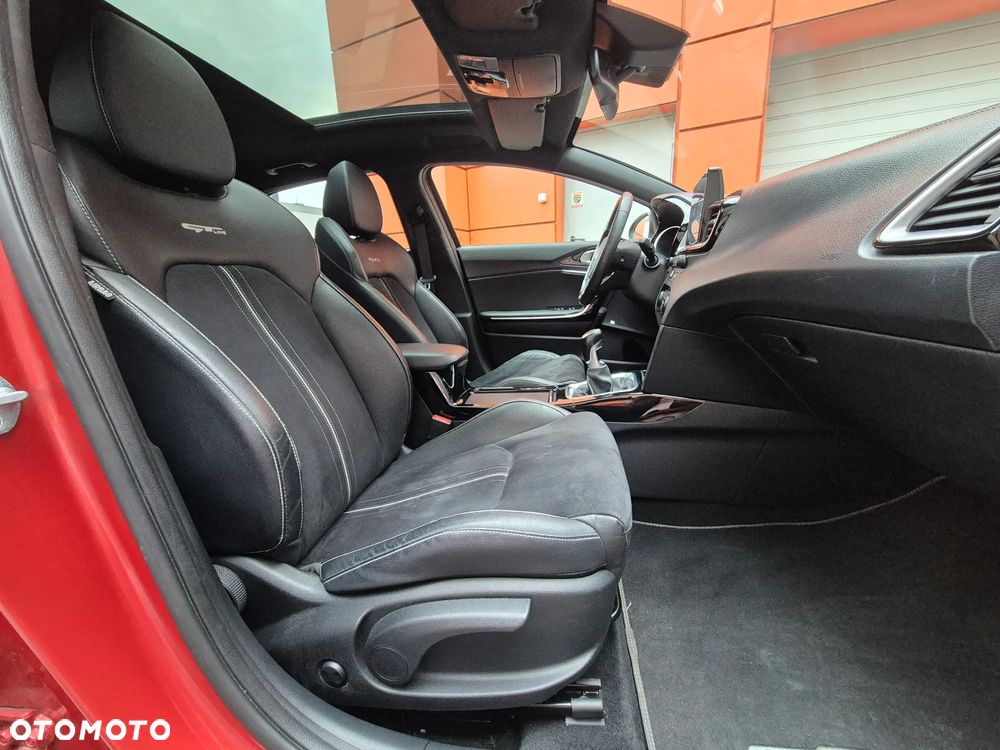 Kia ProCeed 1.6 CRDi GT Line - 25