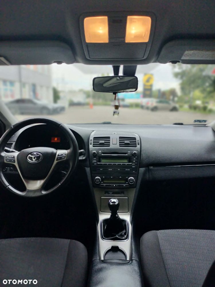 Toyota Avensis 2.2 D-4D 2010 - 7
