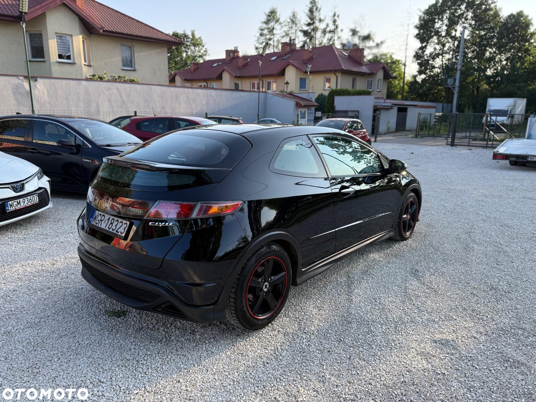 Honda Civic 1.8 LX Coupe - 4