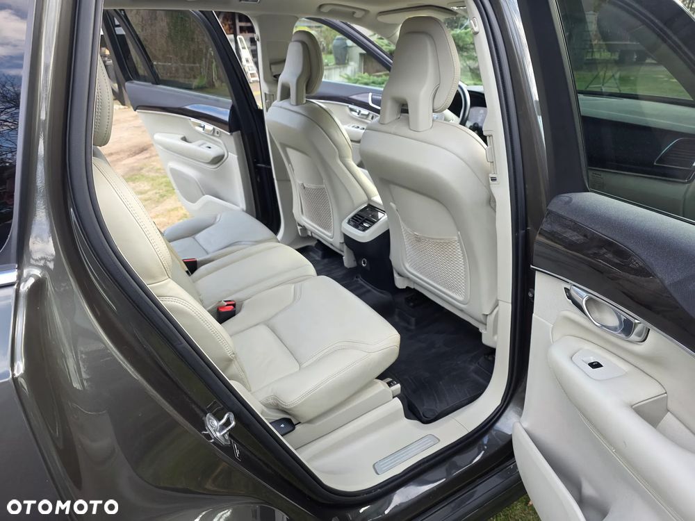 Volvo XC 90 T6 AWD Geartronic Momentum - 20