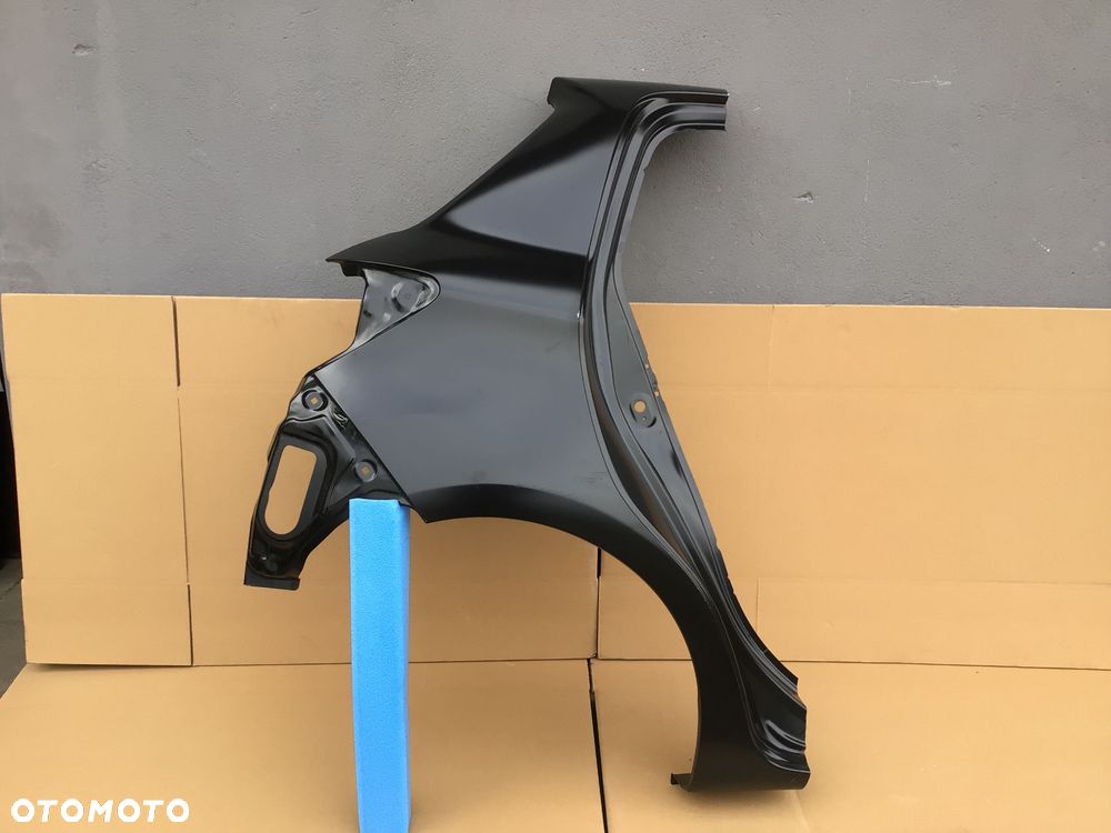 Błotnik tylni prawy Toyota Yaris lll 3 - 1