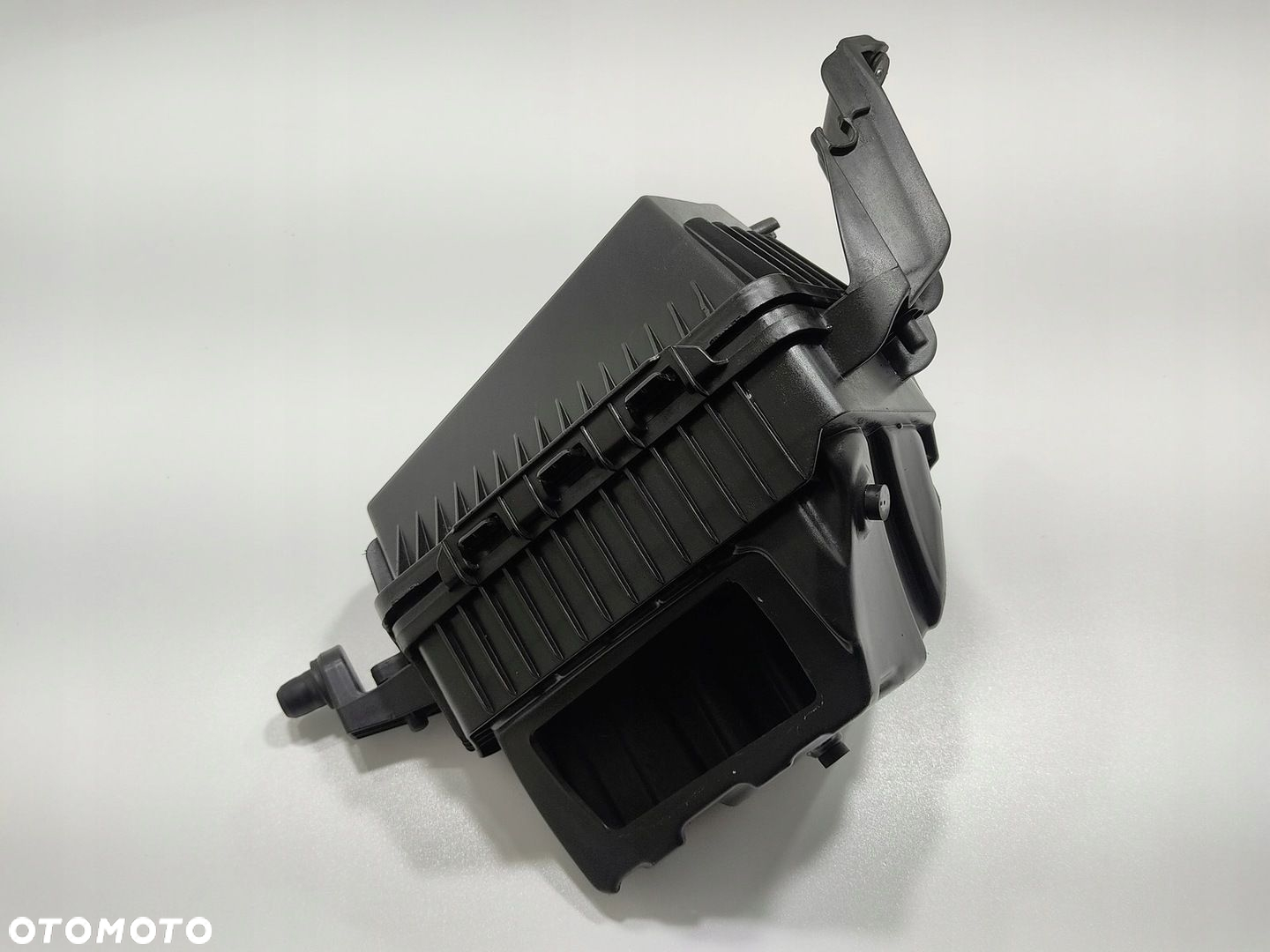 OBUDOWA FILTRA POWIETRZA CADILLAC CTS II 3.6 BENZYNA 15236426 2007-2014 - 3