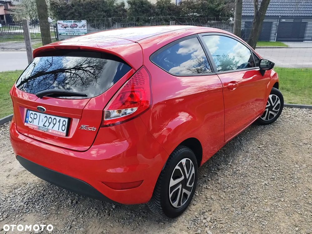 Ford Fiesta 1.25 Trend - 31
