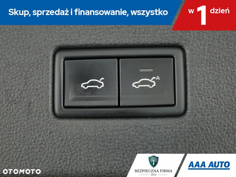 Volkswagen Tiguan Allspace - 17
