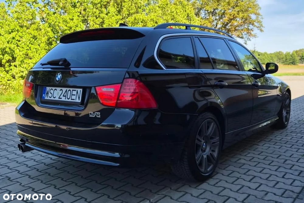 BMW Seria 3 325xi - 8