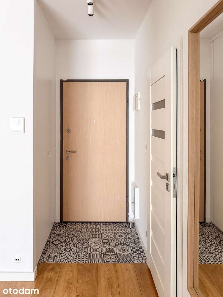 Wilanów, Sarmacka | 2 pokoje, klimatyzacja, balkon i garaż w cenie