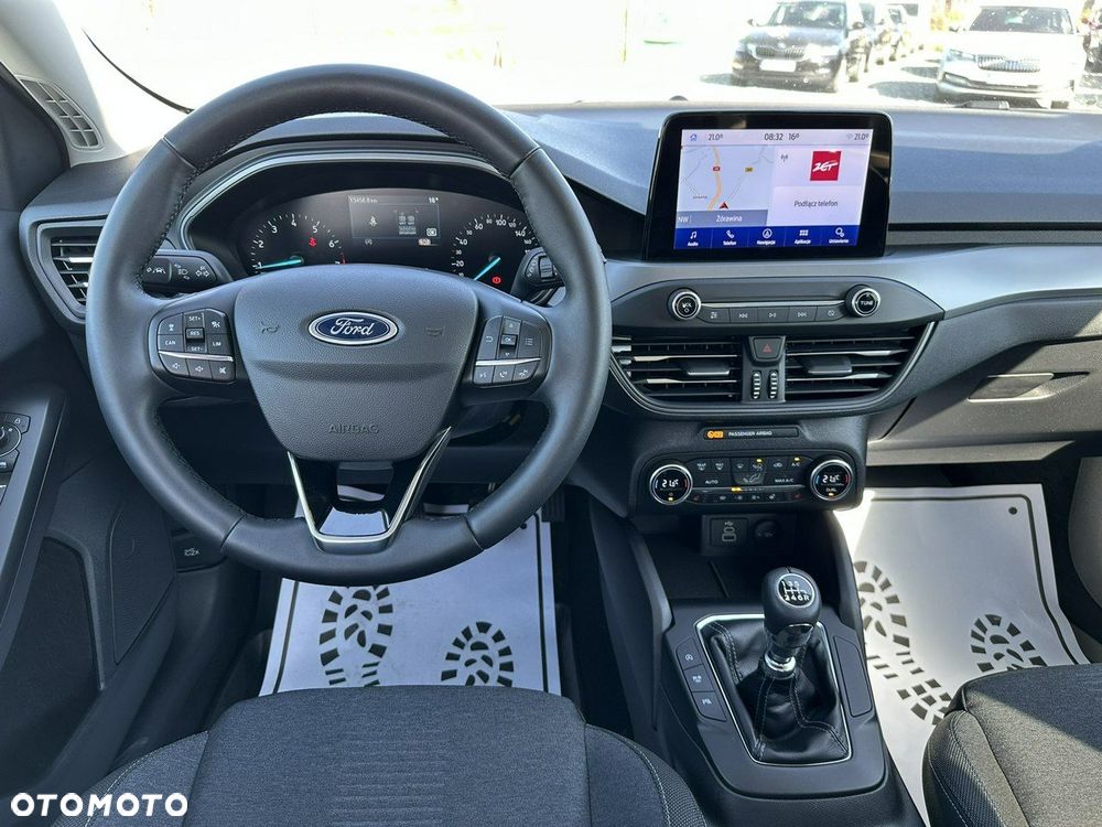Ford Focus 1.0 EcoBoost Hybrid ACTIVE X - 4