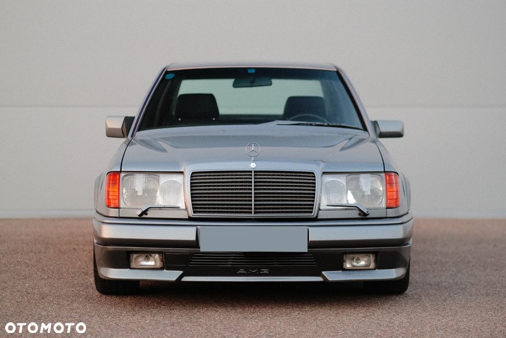 Mercedes-Benz Klasa E - 7
