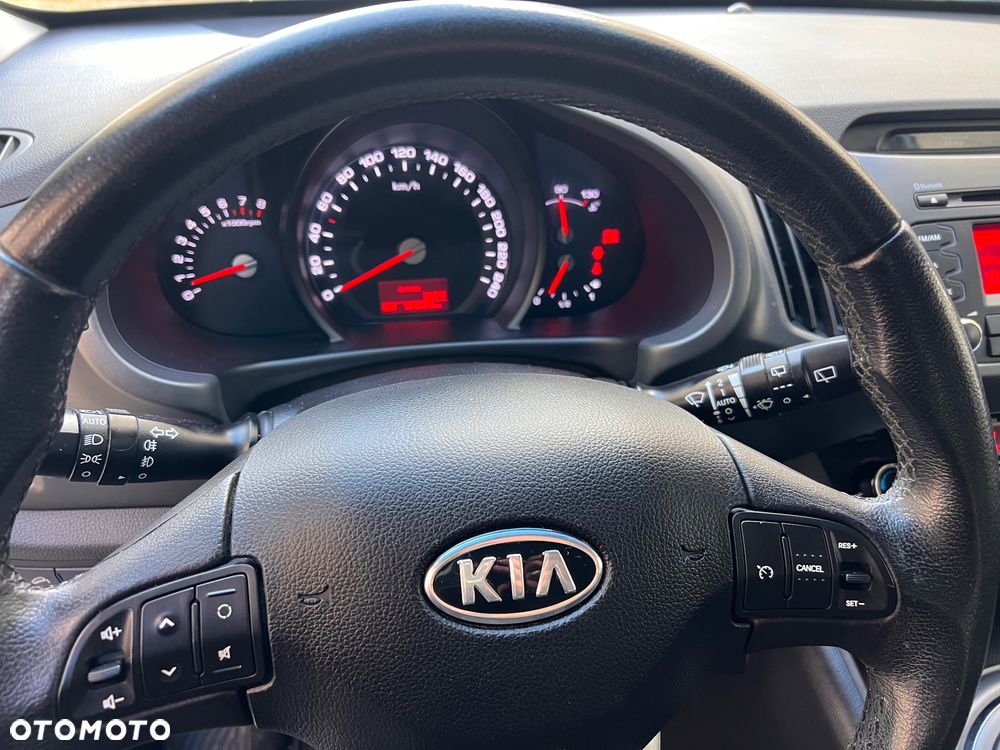 Kia Sportage - 11