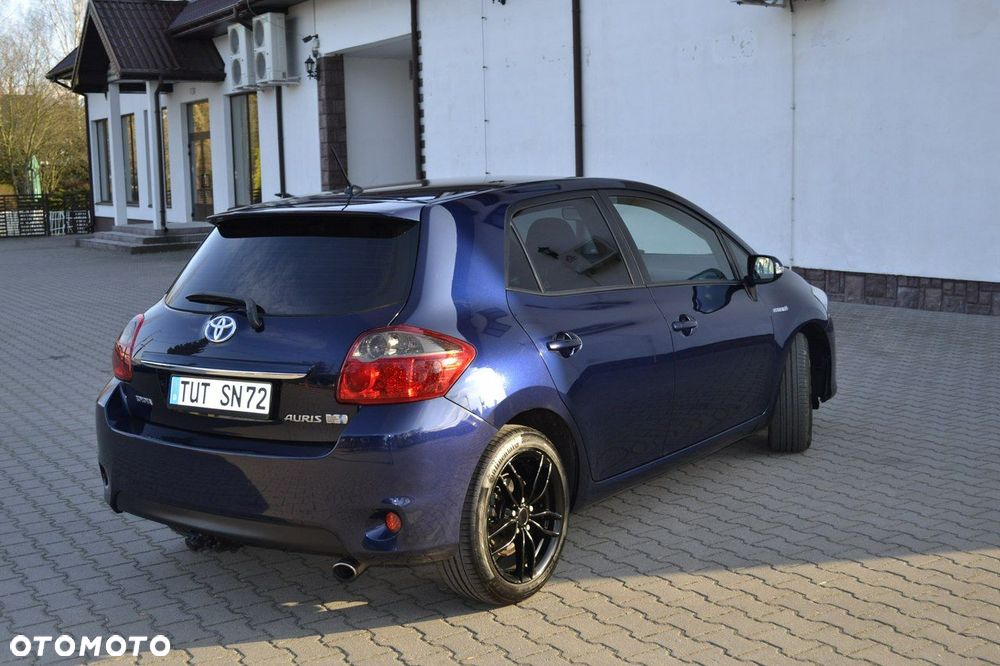 Toyota Auris - 16