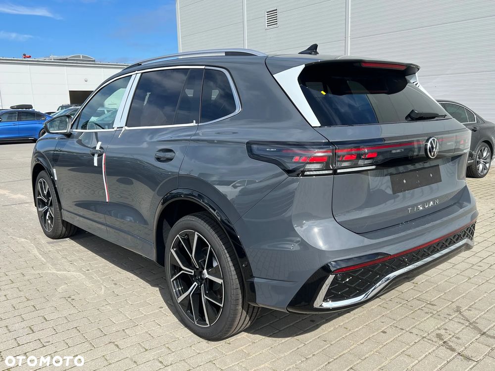 Volkswagen Tiguan 2.0 TDI R-Line Plus DSG - 3