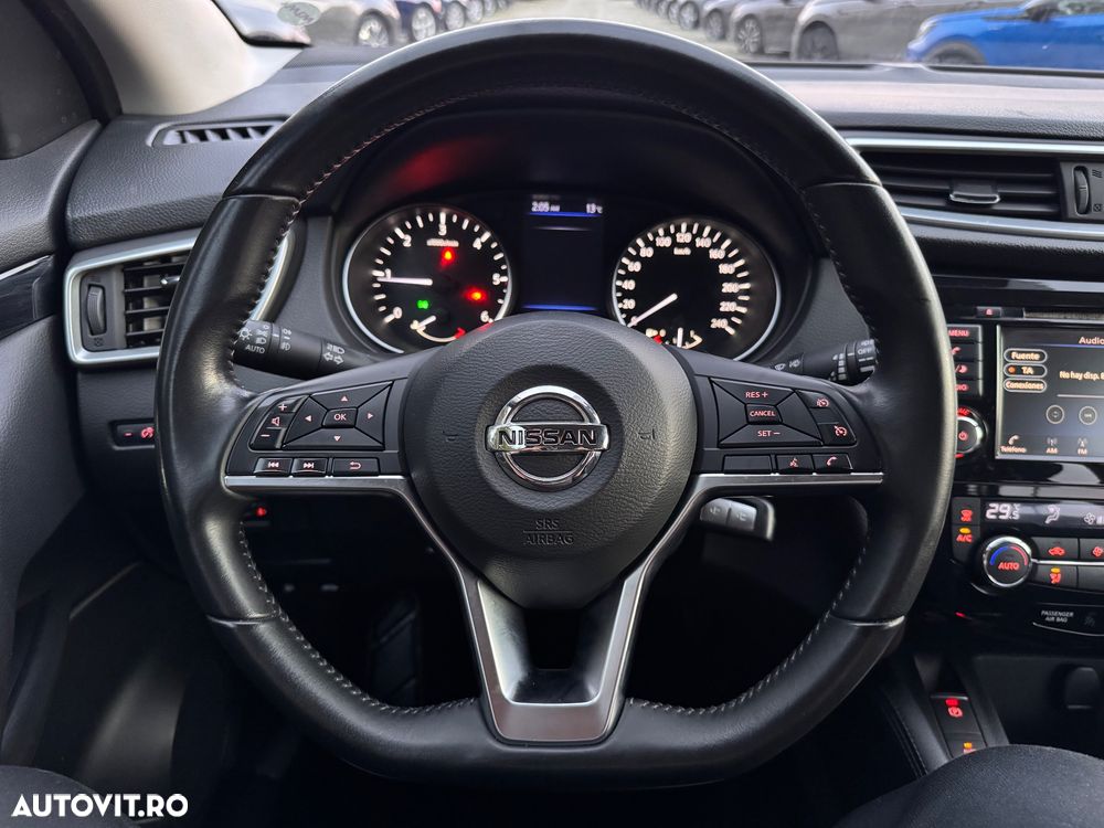 Nissan Qashqai 1.5 DCI TEKNA - 31