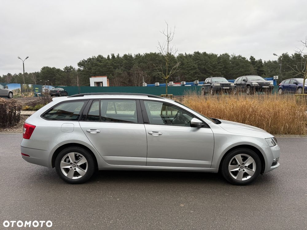 Skoda Octavia 1.5 TSI ACT Ambition - 7