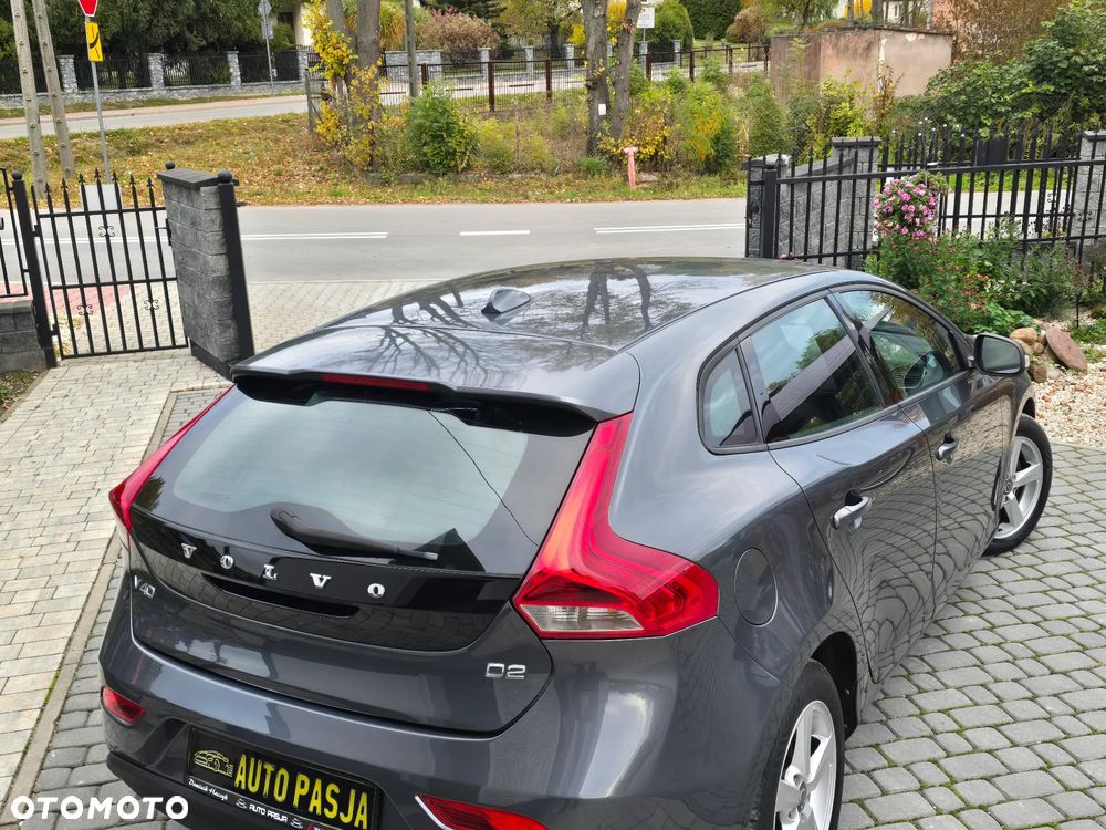 Volvo V40 D2 - 13