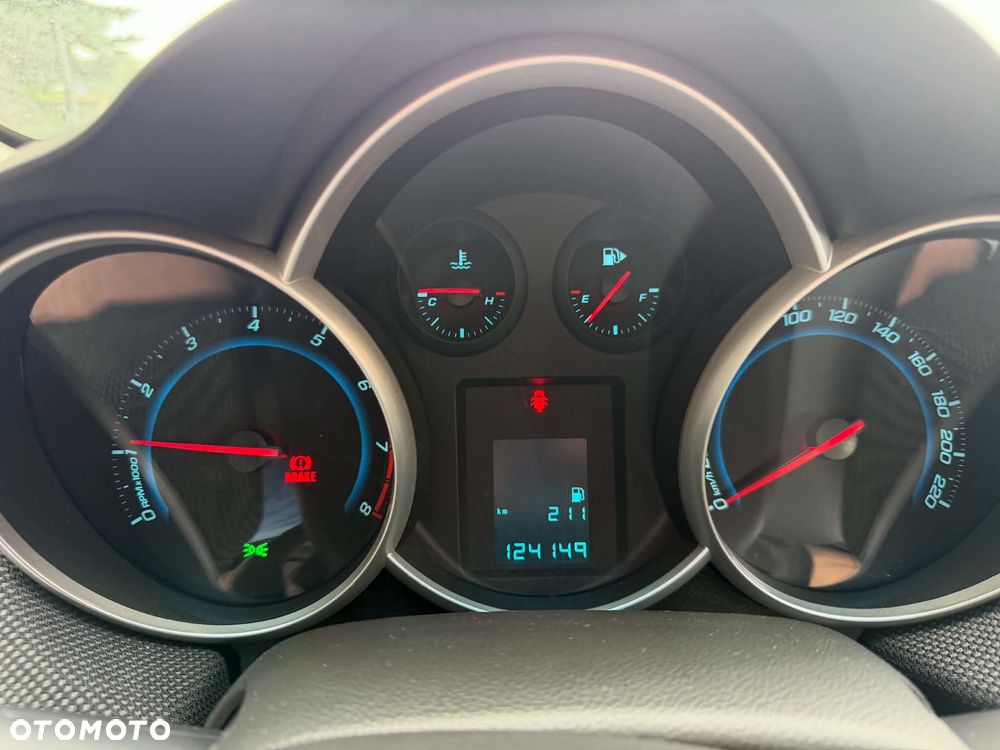 Chevrolet Cruze - 5