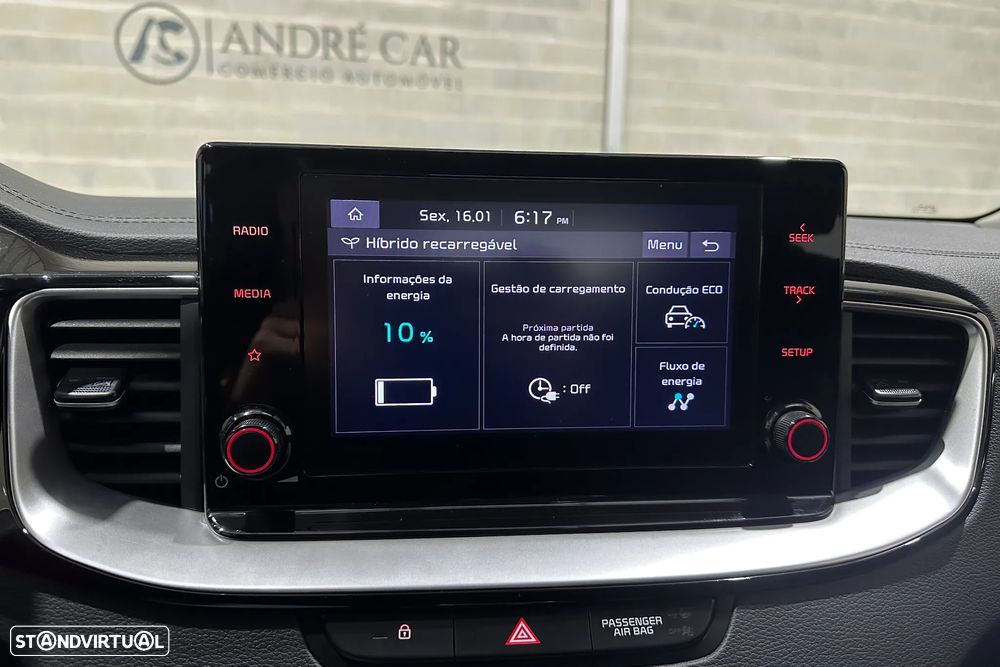 Kia XCeed 1.6 GDi PHEV Drive - 19