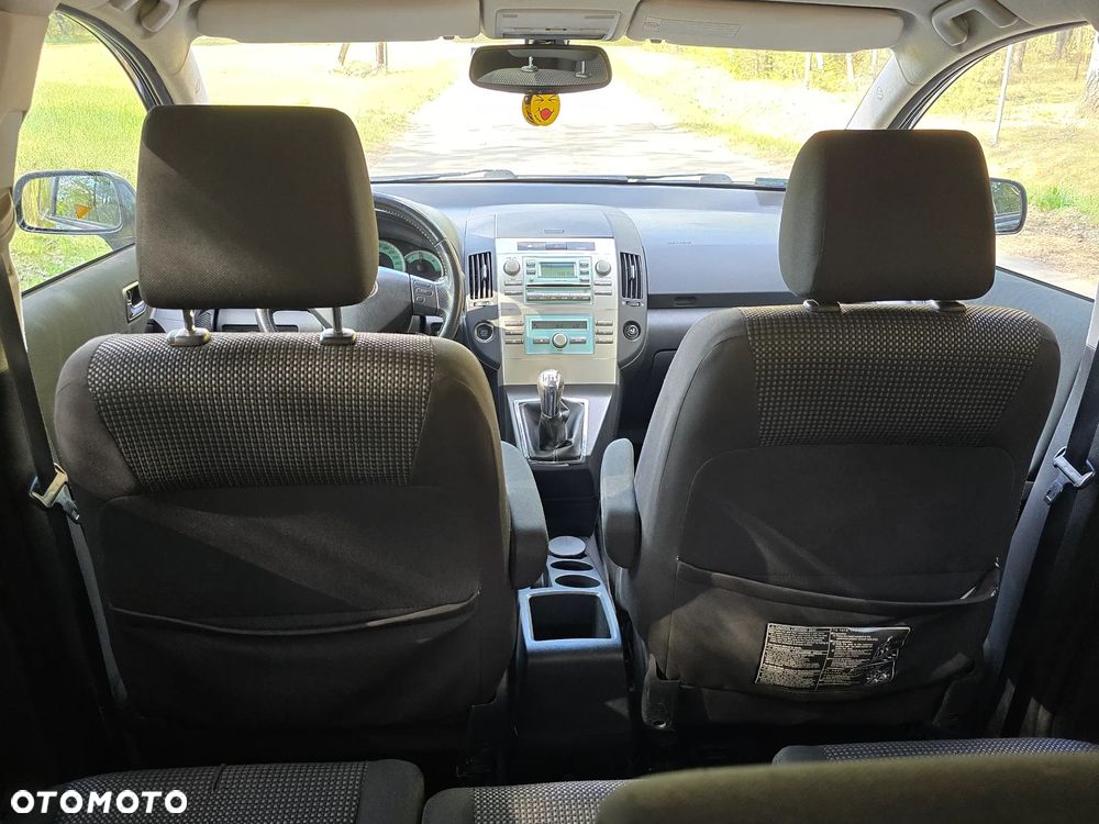 Toyota Previa - 11