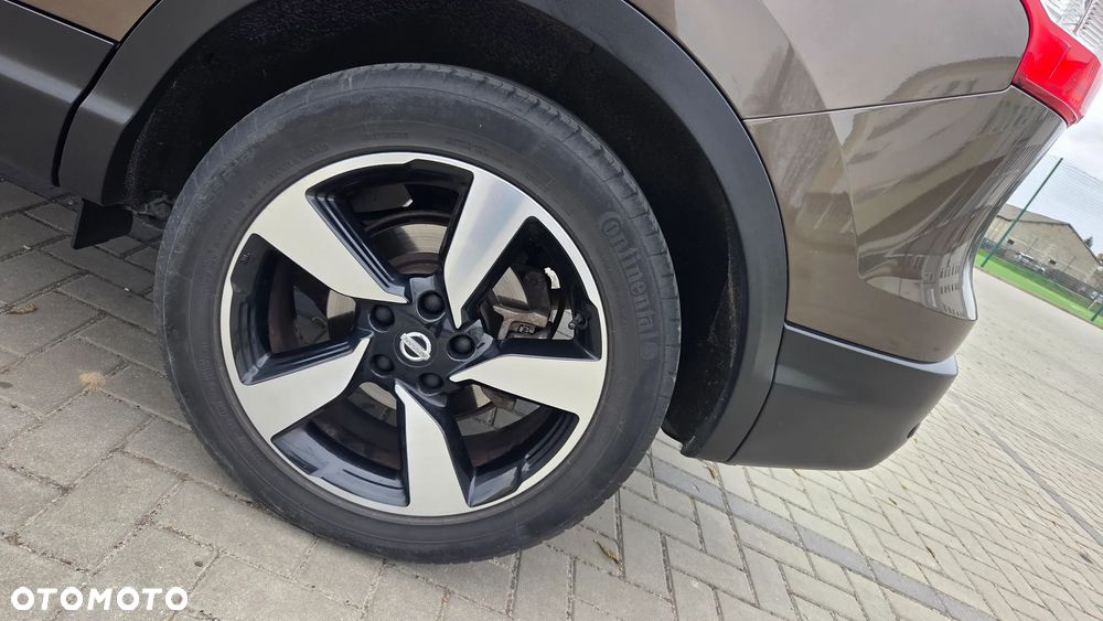 Nissan Qashqai 1.2 DIG-T N-Connecta EU6 - 10