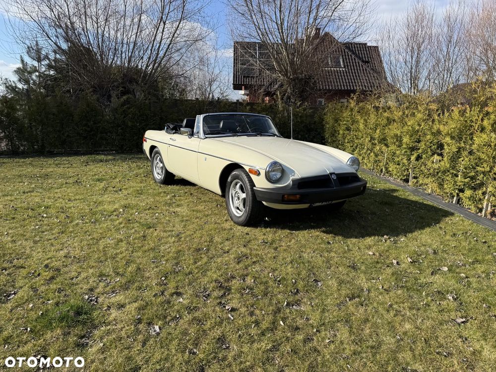MG MGB - 10