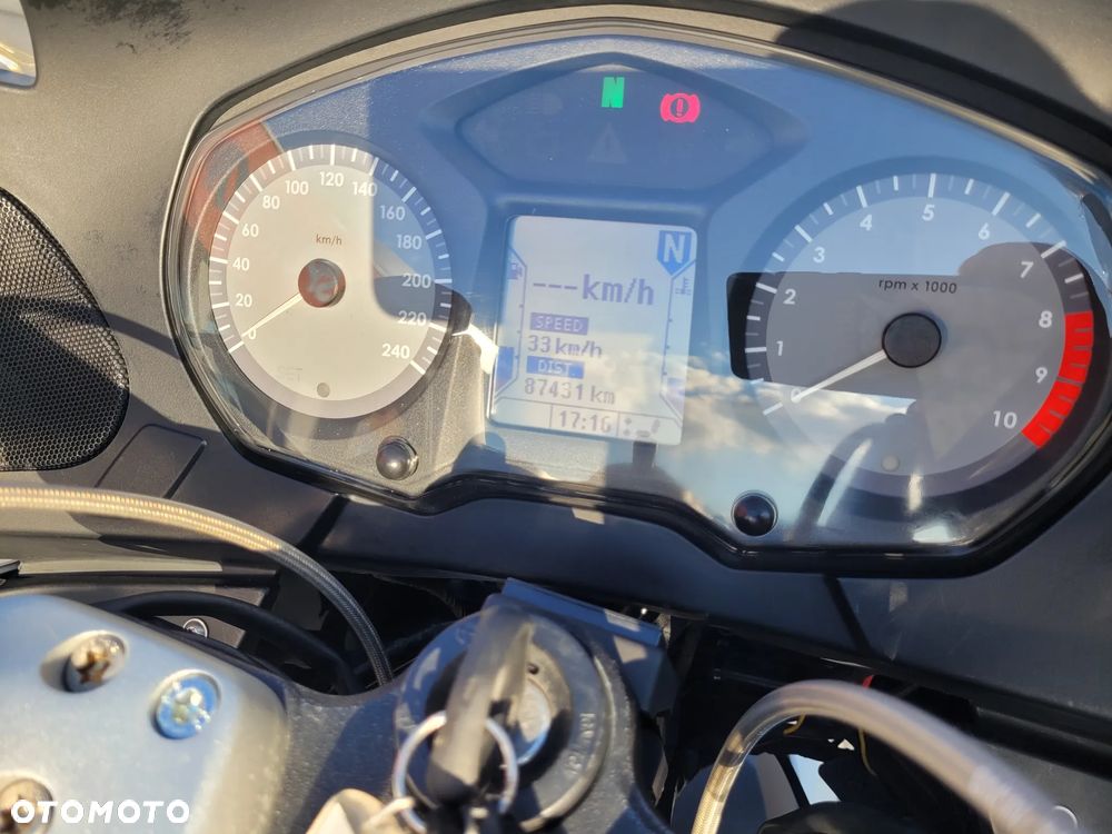 BMW R - 9