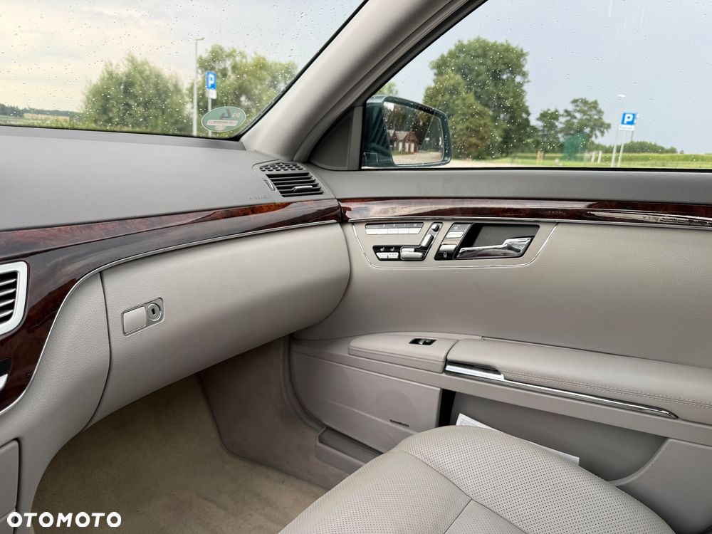 Mercedes-Benz Klasa S 500 L 7G-TRONIC - 29