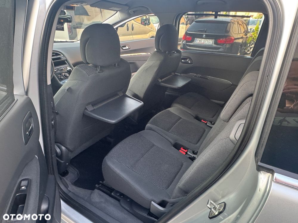 Peugeot 5008 120 VTi Active - 16