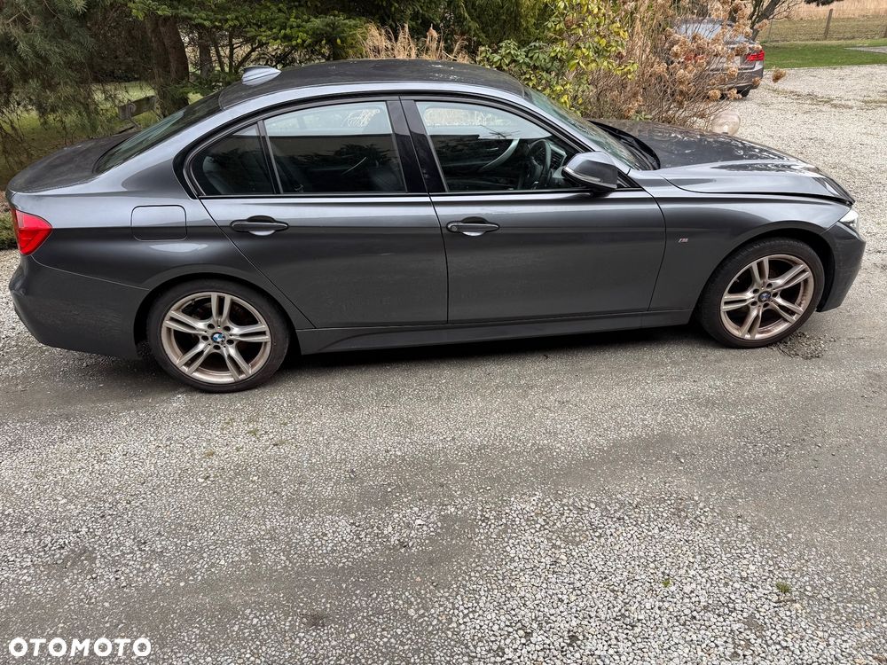 BMW Seria 3 320i Edition M Sport Shadow - 2